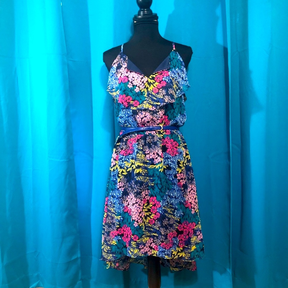 Bisou Bisou size 8 floral high low dress🌺